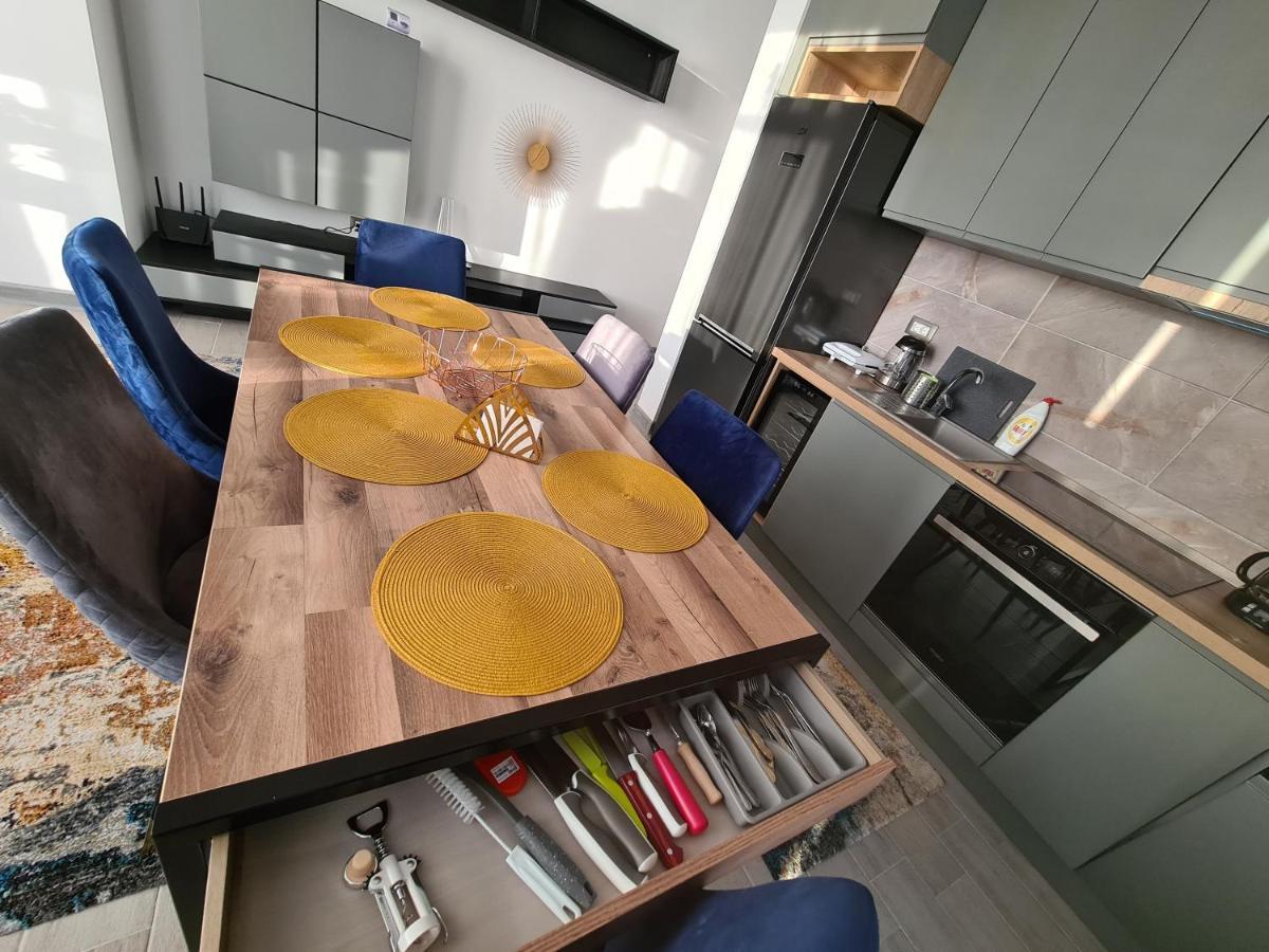 Ema Luxury Apartment Неводарі Екстер'єр фото